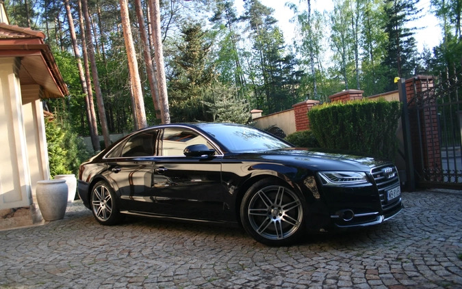 Audi S8 cena 179000 przebieg: 109000, rok produkcji 2014 z Warszawa małe 254